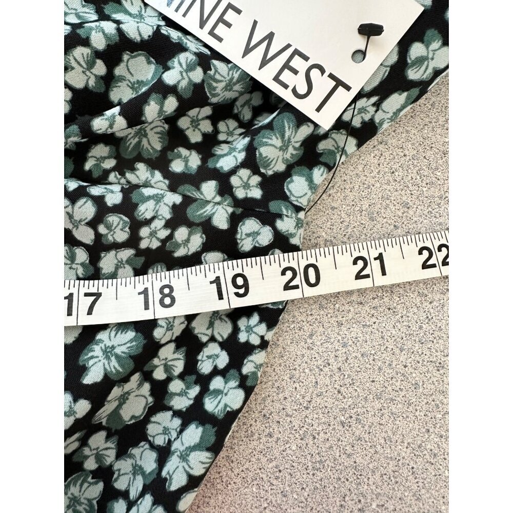 Nine West Short Sleeve Square Neck Peplum Blouse Women Large Black Floral NWT - Picture 9 of 11